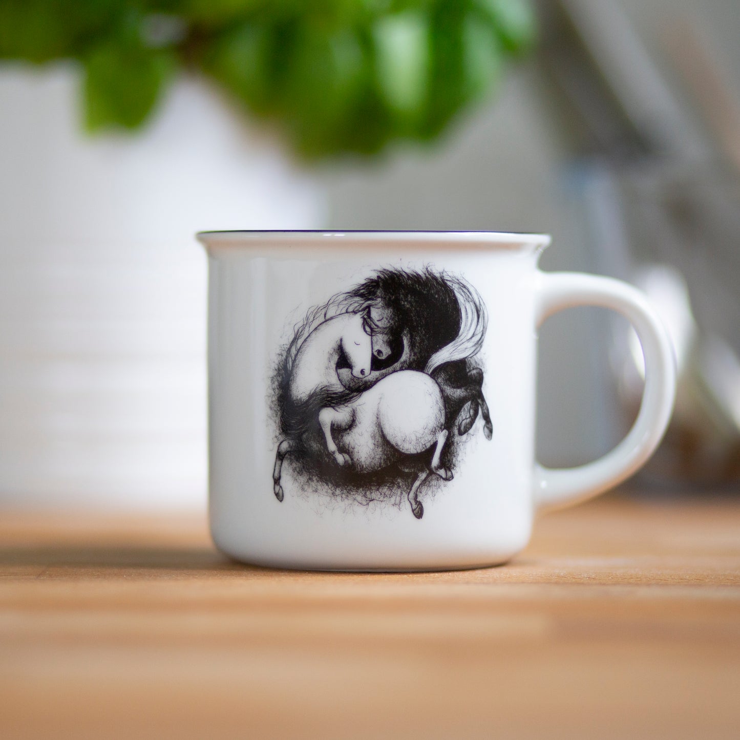 Porzellantasse "Kontraste"